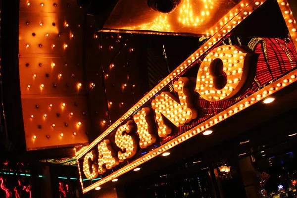 n78bet login mobile app showing live dealer blackjack table and betting interface