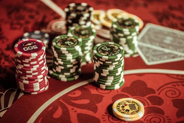 FFWS Indonesia game menu on n78bet login showing slot games, live dealer, and esports categories